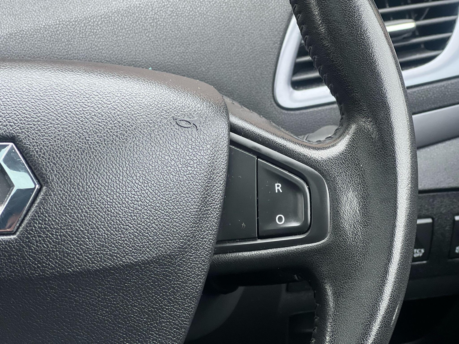 Used Renault Scenic 2016 for sale - 77331560: Photo 46