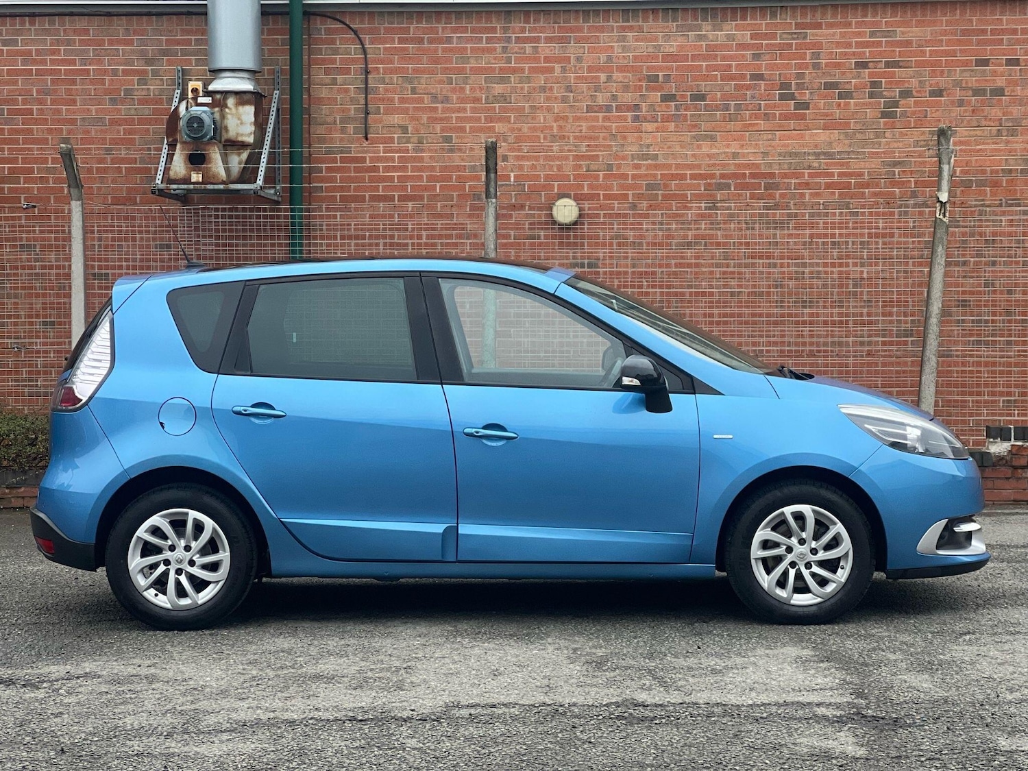 Used Renault Scenic 2016 for sale - 77331560: Photo 5