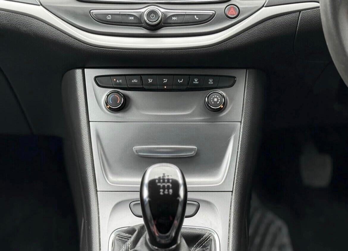 Used Vauxhall Astra 2017 for sale - 76878417: Photo 23
