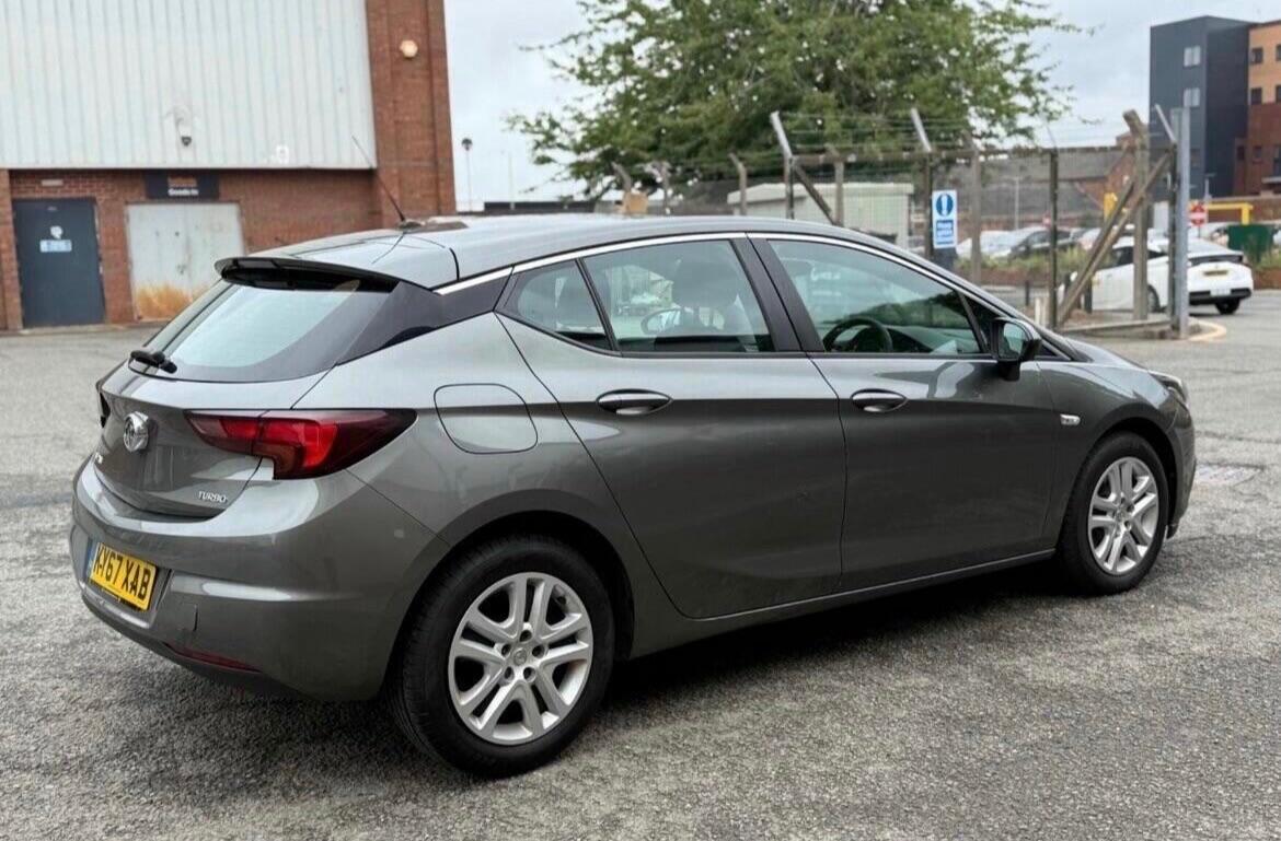 Used Vauxhall Astra 2017 for sale - 76878417: Photo 28