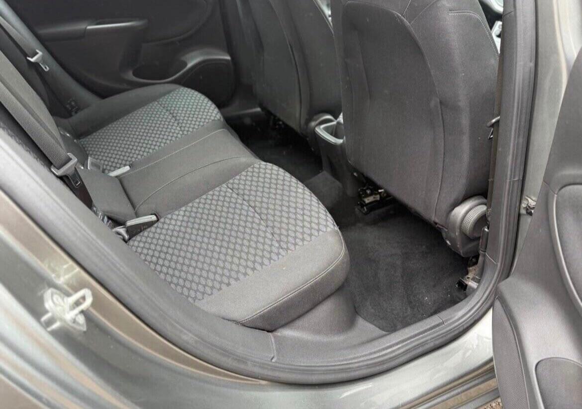 Used Vauxhall Astra 2017 for sale - 76878417: Photo 33