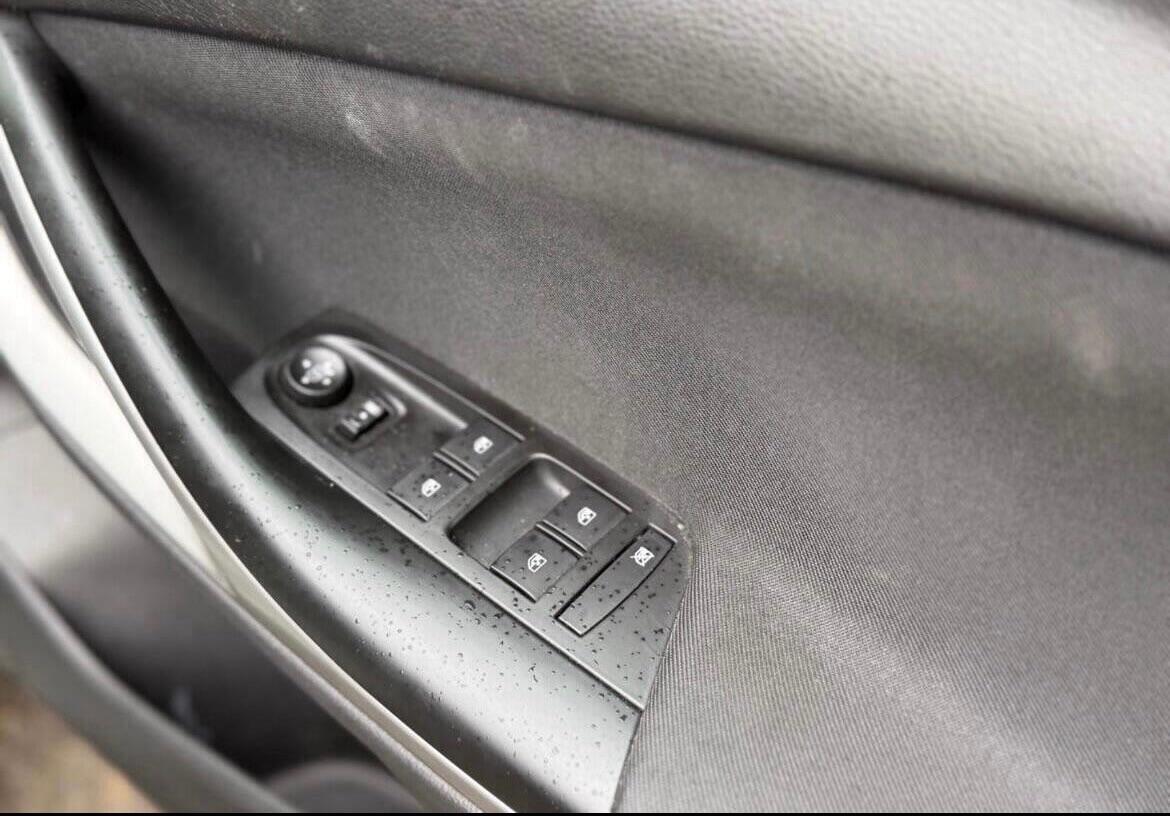 Used Vauxhall Astra 2017 for sale - 76878417: Photo 37