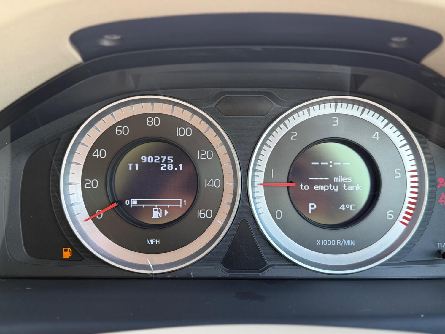 Used Volvo XC70 2011 for sale - 76878432: Photo 23