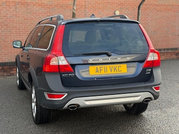 Used Volvo XC70 2011 for sale - 76878432: Photo