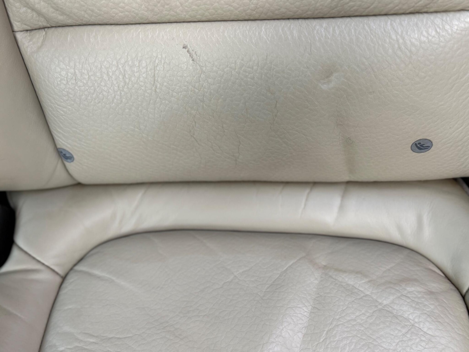 Used Volvo XC70 2011 for sale - 76878432: Photo 37