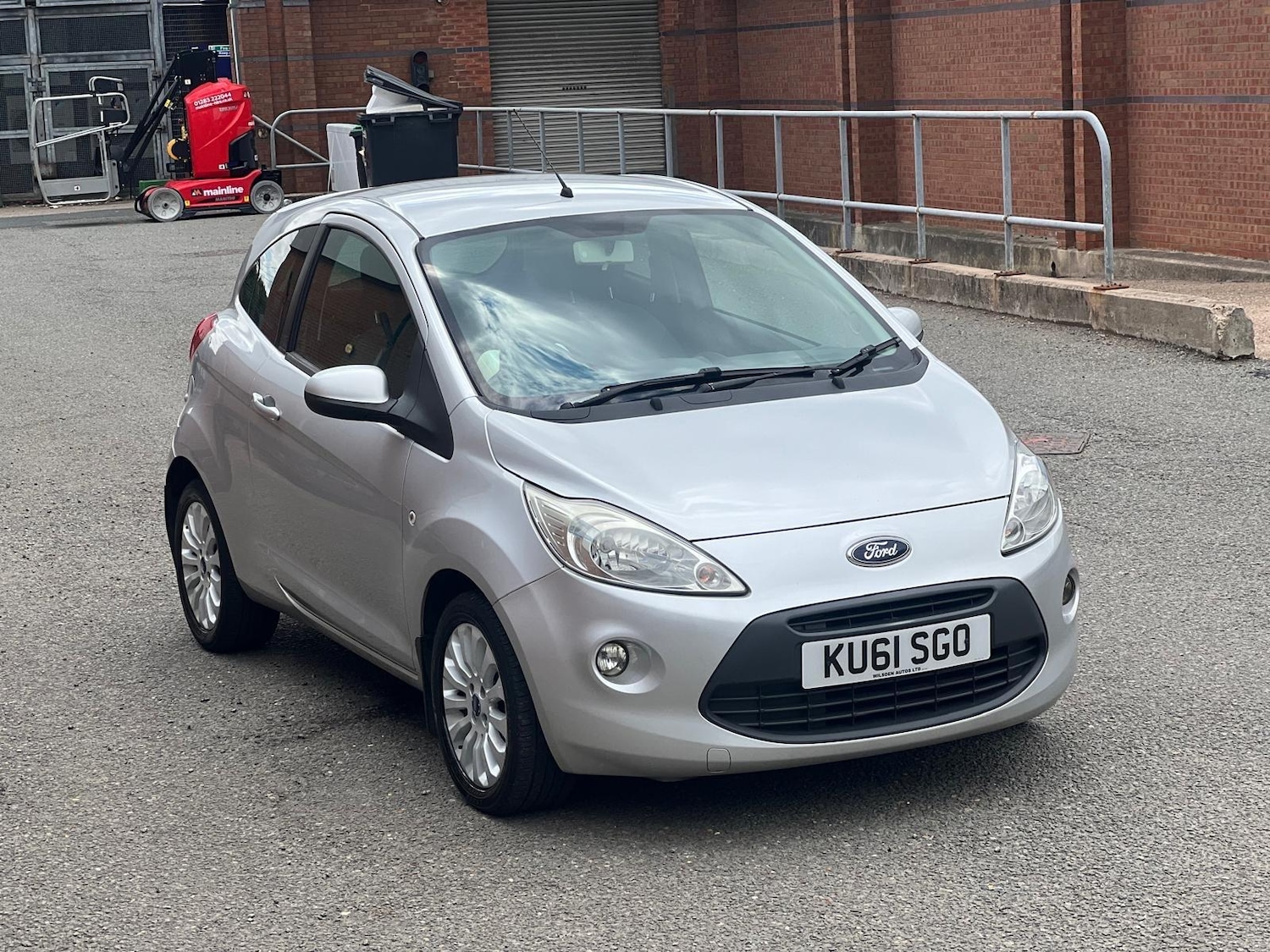 Vehicle 29