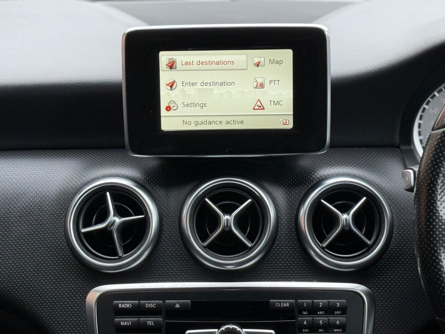 Used Mercedes-Benz A-Class 2015 for sale - 76306285: Photo 18