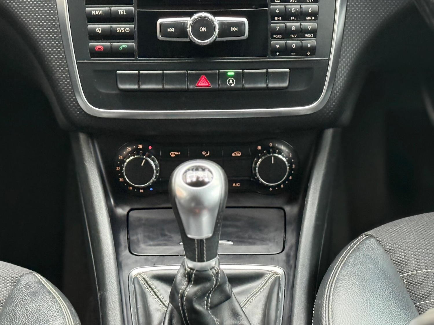Used Mercedes-Benz A-Class 2015 for sale - 76306285: Photo 20