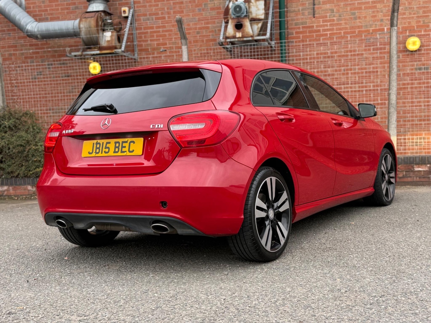 Used Mercedes-Benz A-Class 2015 for sale - 76306285: Photo 29