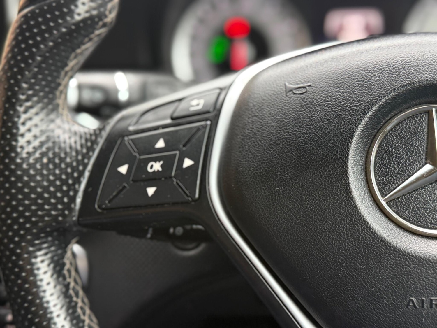 Used Mercedes-Benz A-Class 2015 for sale - 76306285: Photo 43