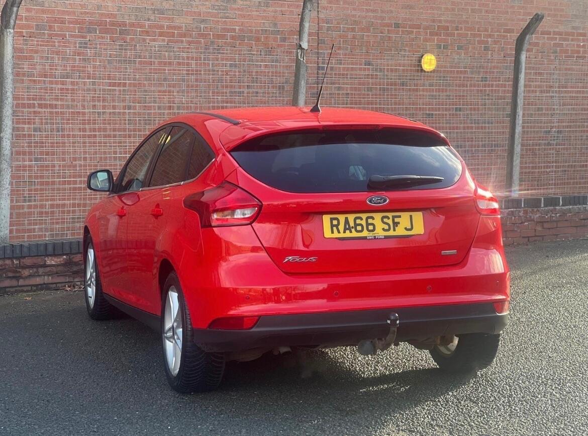 Used Ford Focus for sale - 77191842: Photo 2