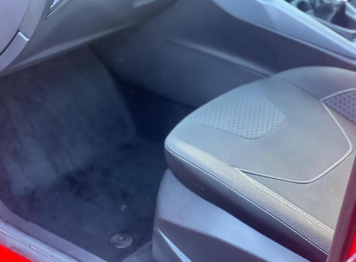 Used Ford Focus for sale - 77191842: Photo 32