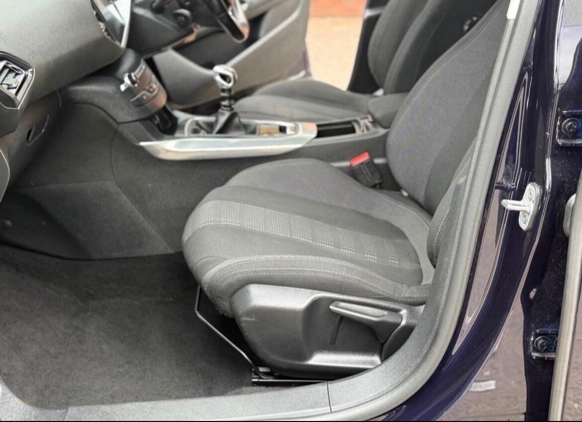 Used Peugeot 308 2016 for sale - 76336543: Photo 14