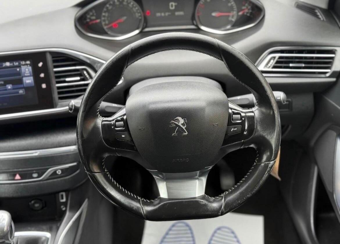 Used Peugeot 308 2016 for sale - 76336543: Photo 25