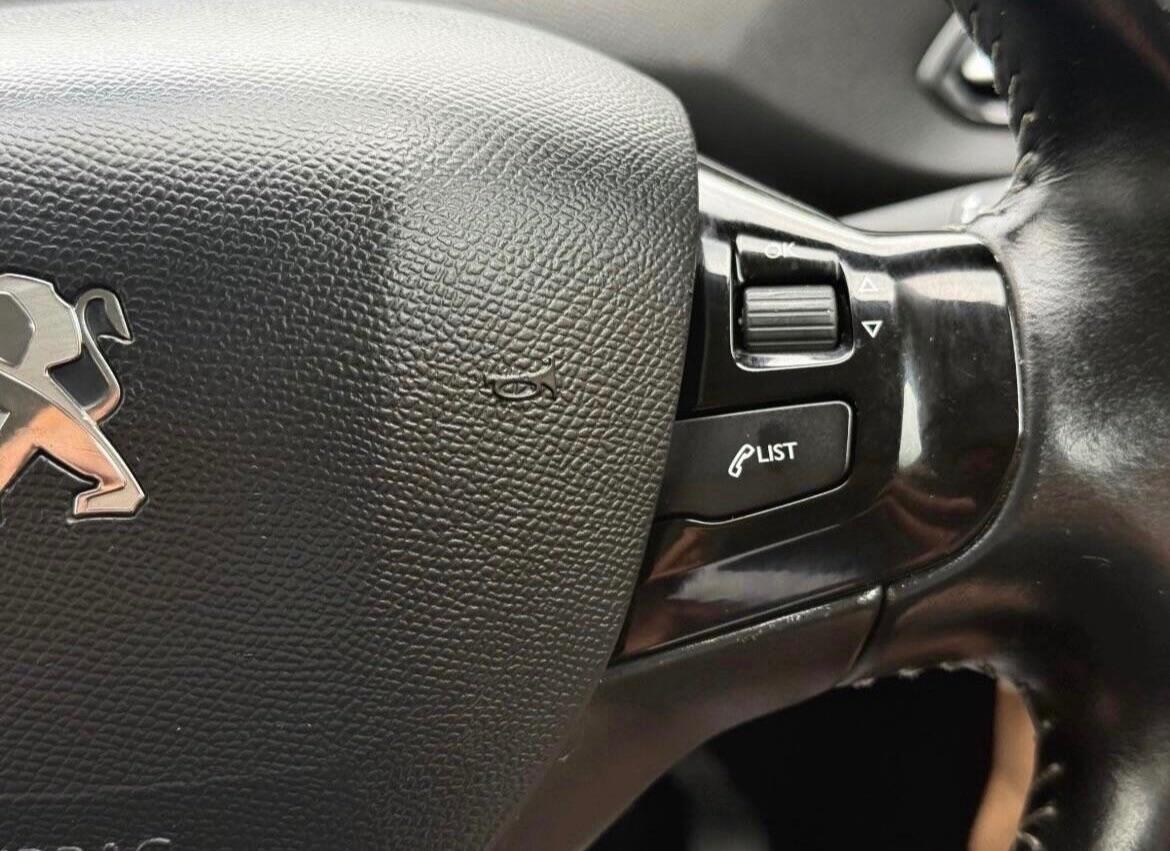 Used Peugeot 308 2016 for sale - 76336543: Photo 44
