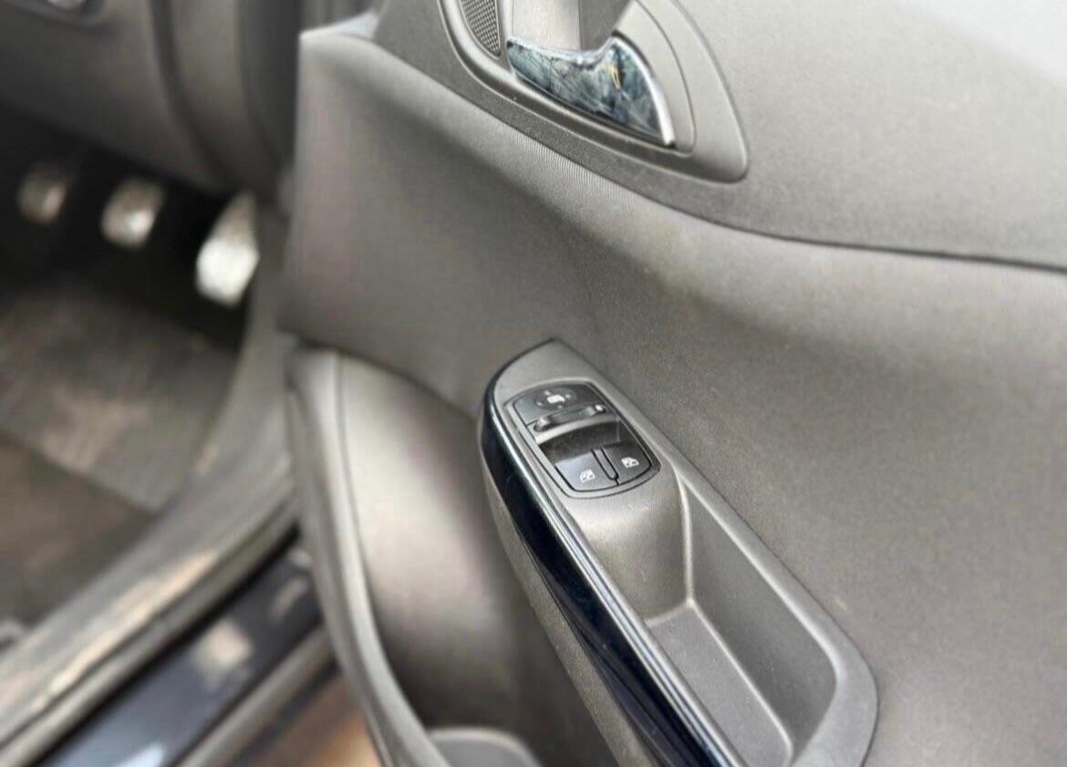 Used Vauxhall Corsa 2016 for sale - 76878424: Photo 36