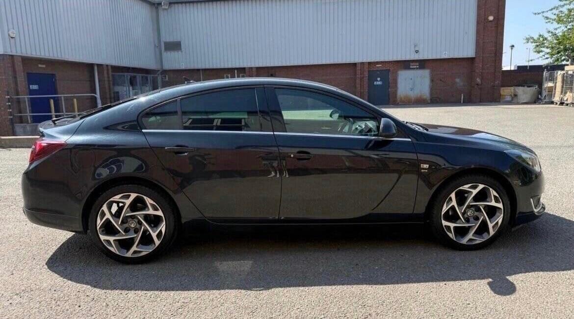 Used Vauxhall Insignia 2015 for sale - 77057506: Photo 5