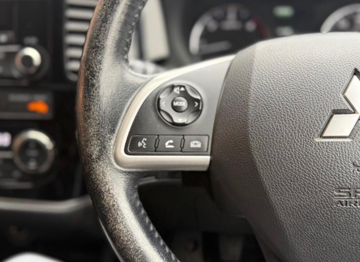 Used Mitsubishi Outlander 2016 for sale - 77191844: Photo 43