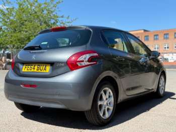 Used Peugeot 208 2014 for sale - 74642677: Photo