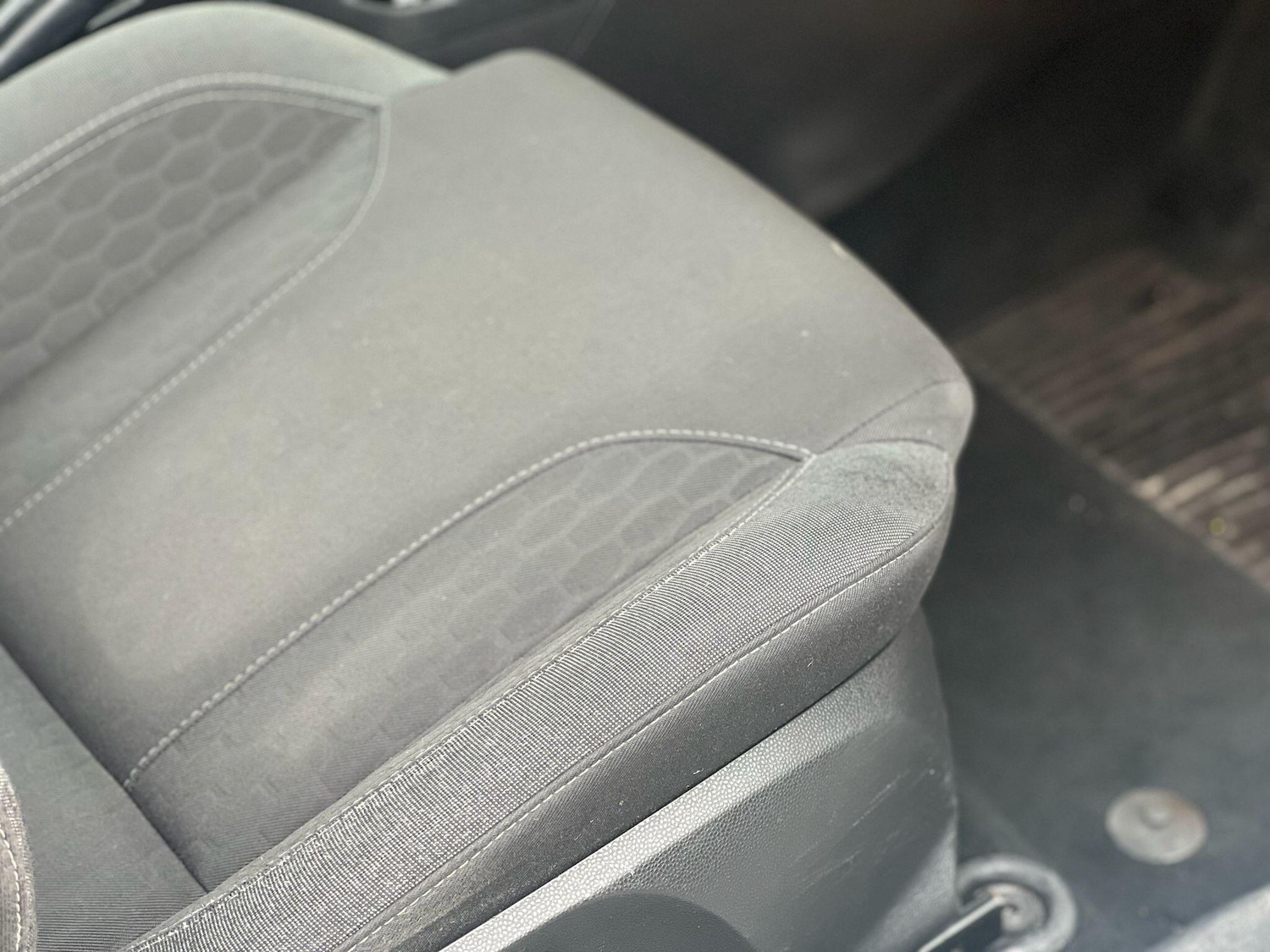 Used Ford Fiesta 2014 for sale - 77291123: Photo 29