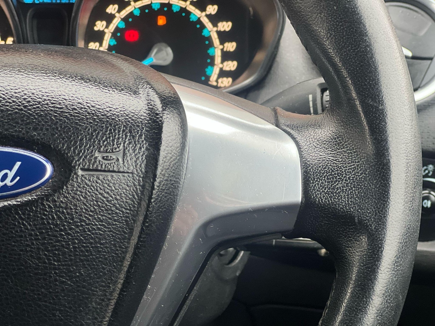 Used Ford Fiesta 2014 for sale - 77291123: Photo 36