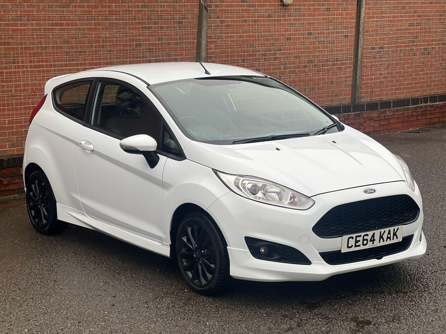 Used Ford Fiesta 2014 for sale - 77291123: Photo 9