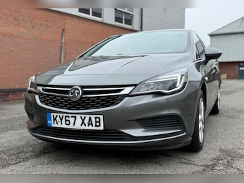 Vauxhall - Astra