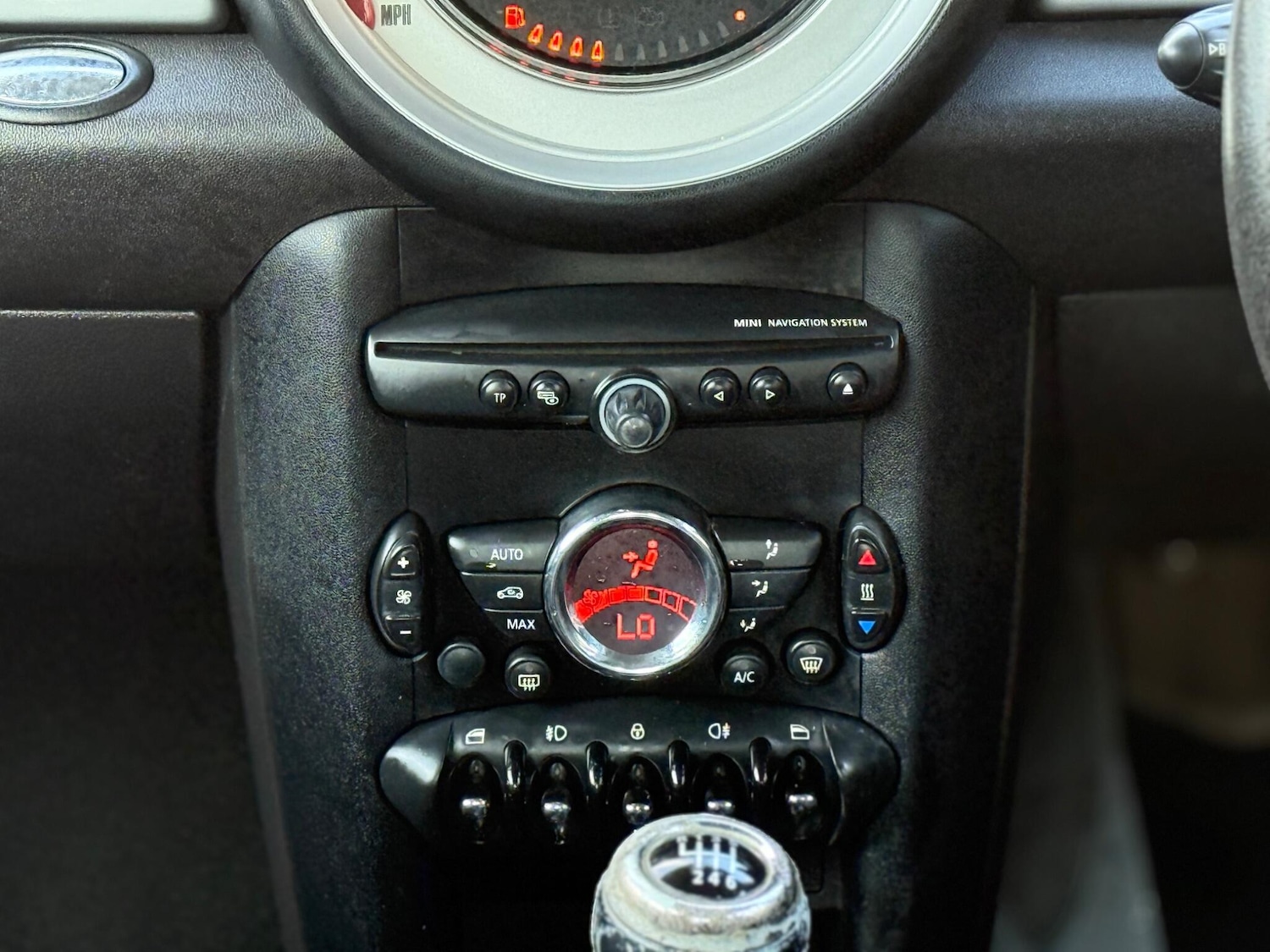 Used MINI Hatch 2012 for sale - 76512454: Photo 17