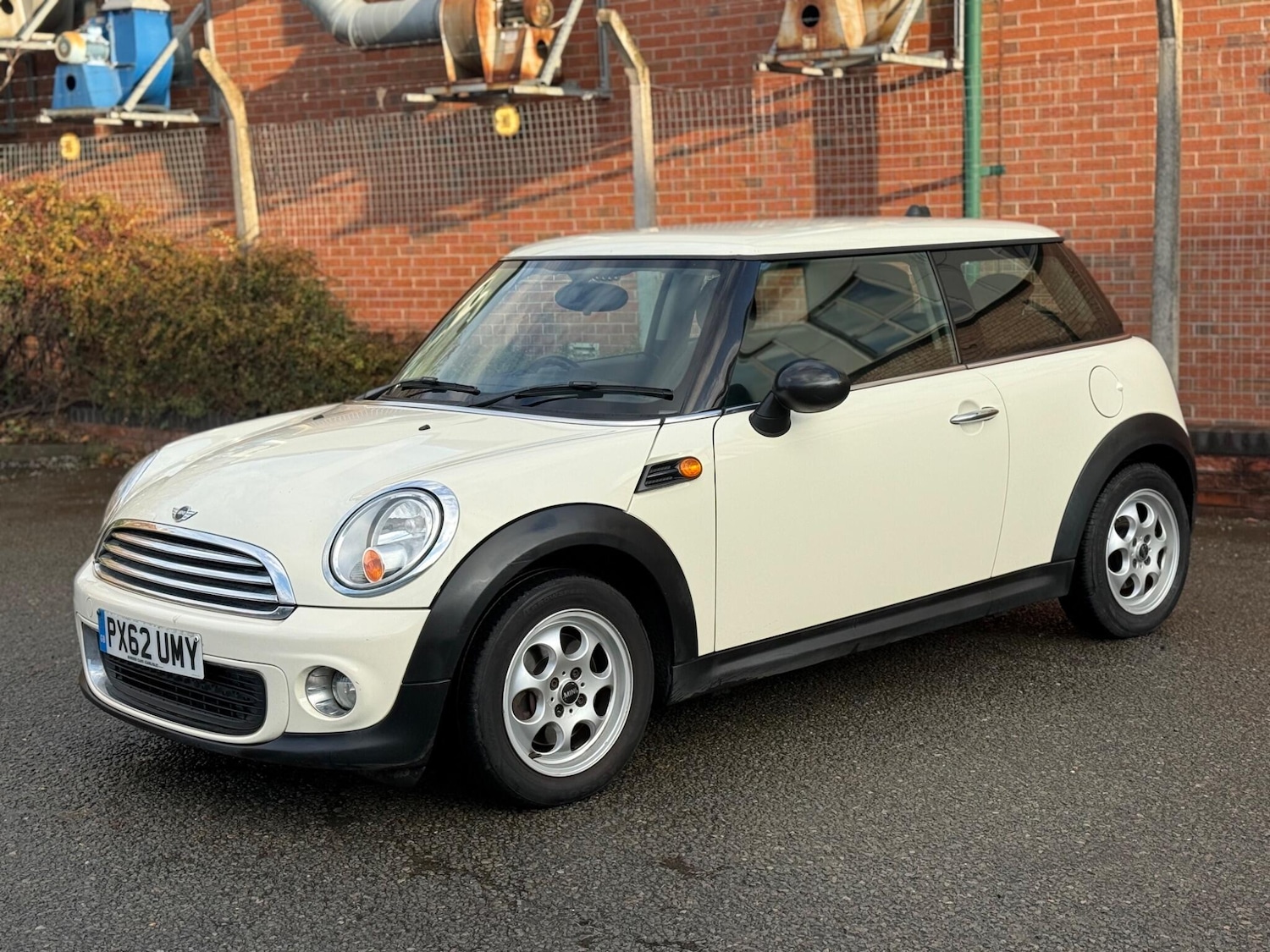 Used MINI Hatch 2012 for sale - 76512454: Photo 8