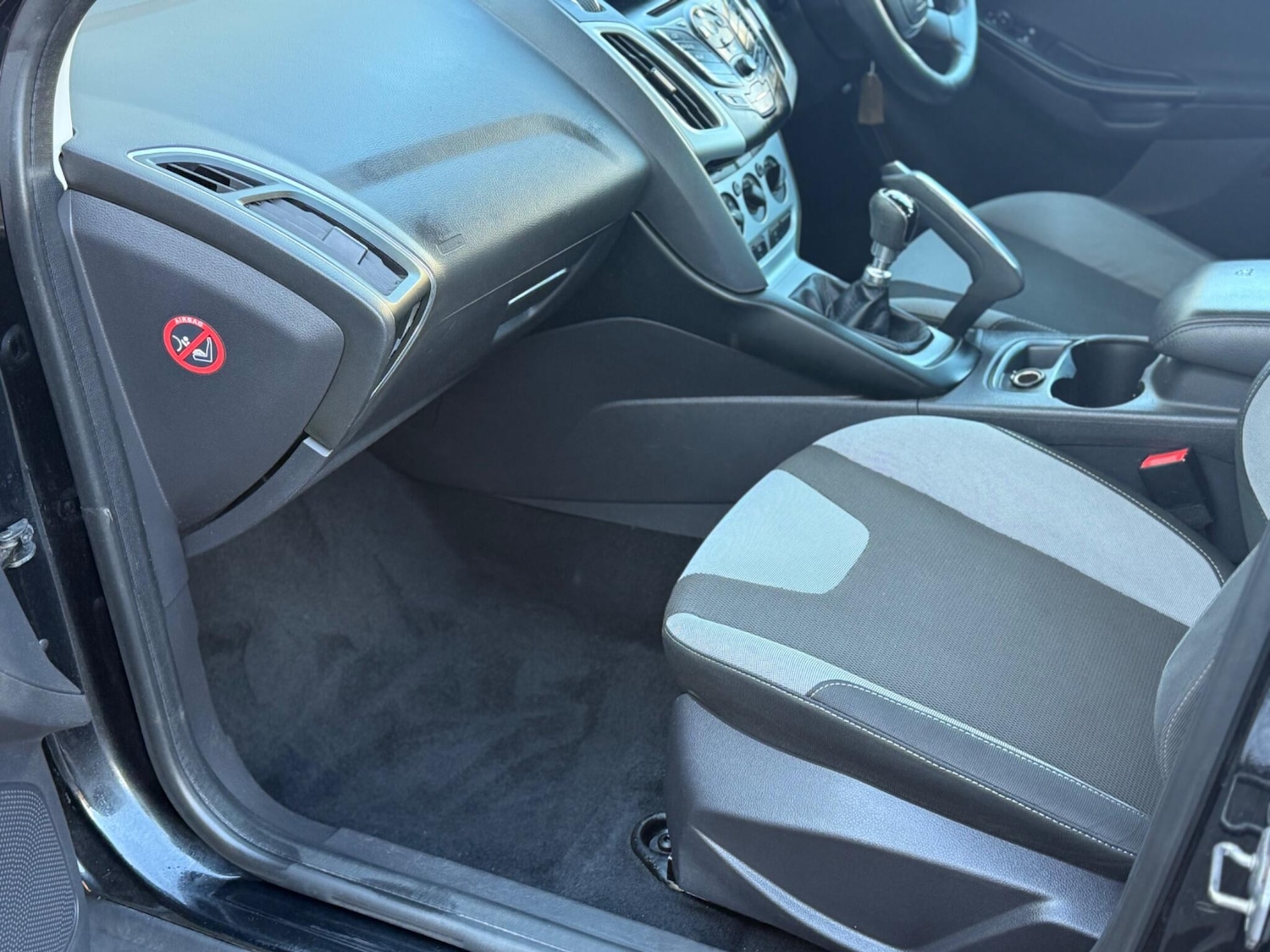 Used Ford Focus 2011 for sale - 76446912: Photo 14