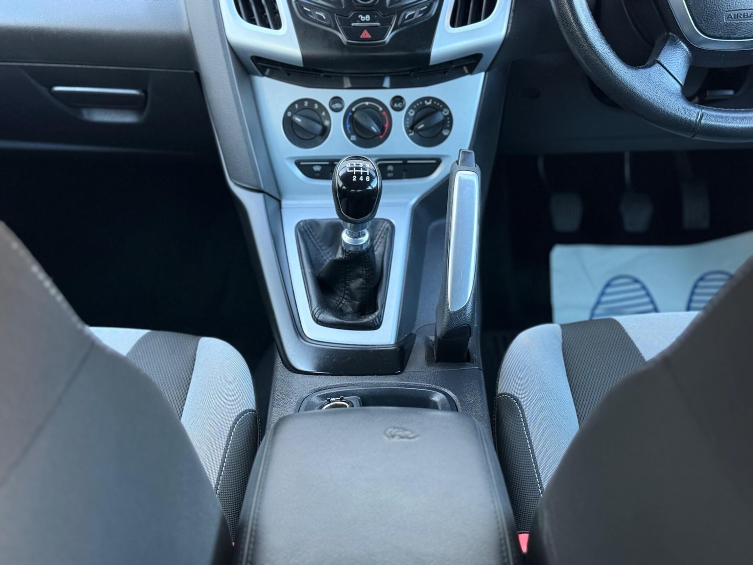 Used Ford Focus 2011 for sale - 76446912: Photo 20