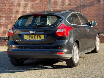 Used Ford Focus 2011 for sale - 76446912: Photo