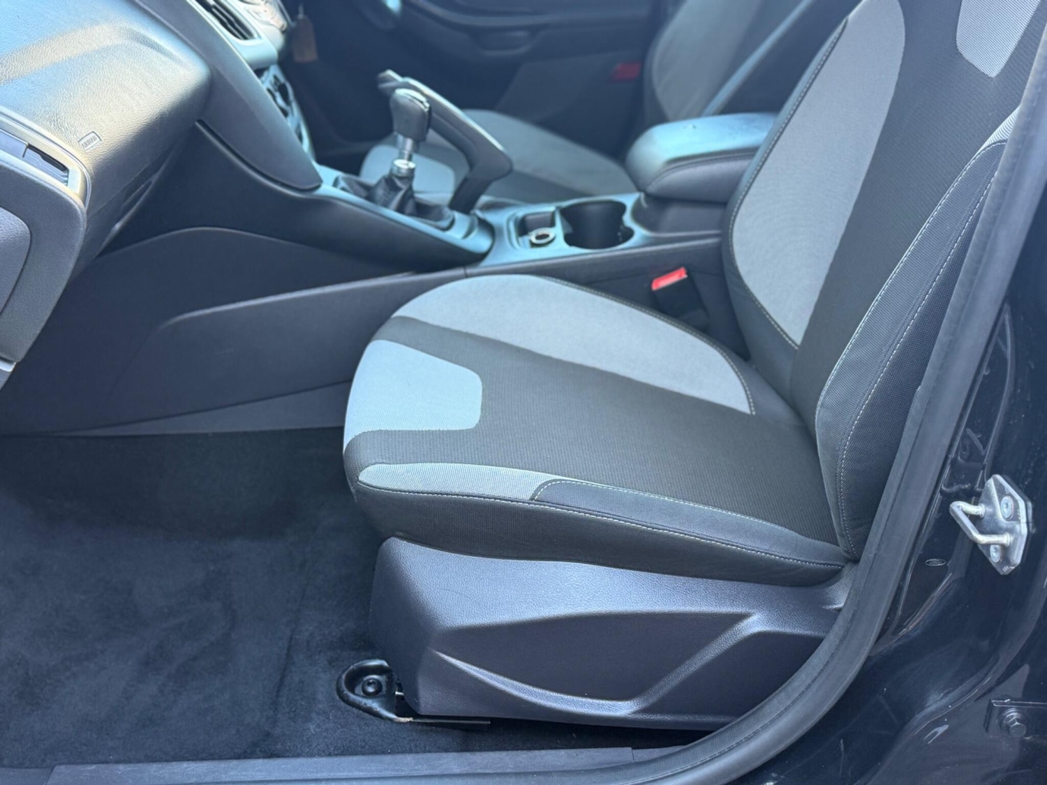 Used Ford Focus 2011 for sale - 76446912: Photo 30