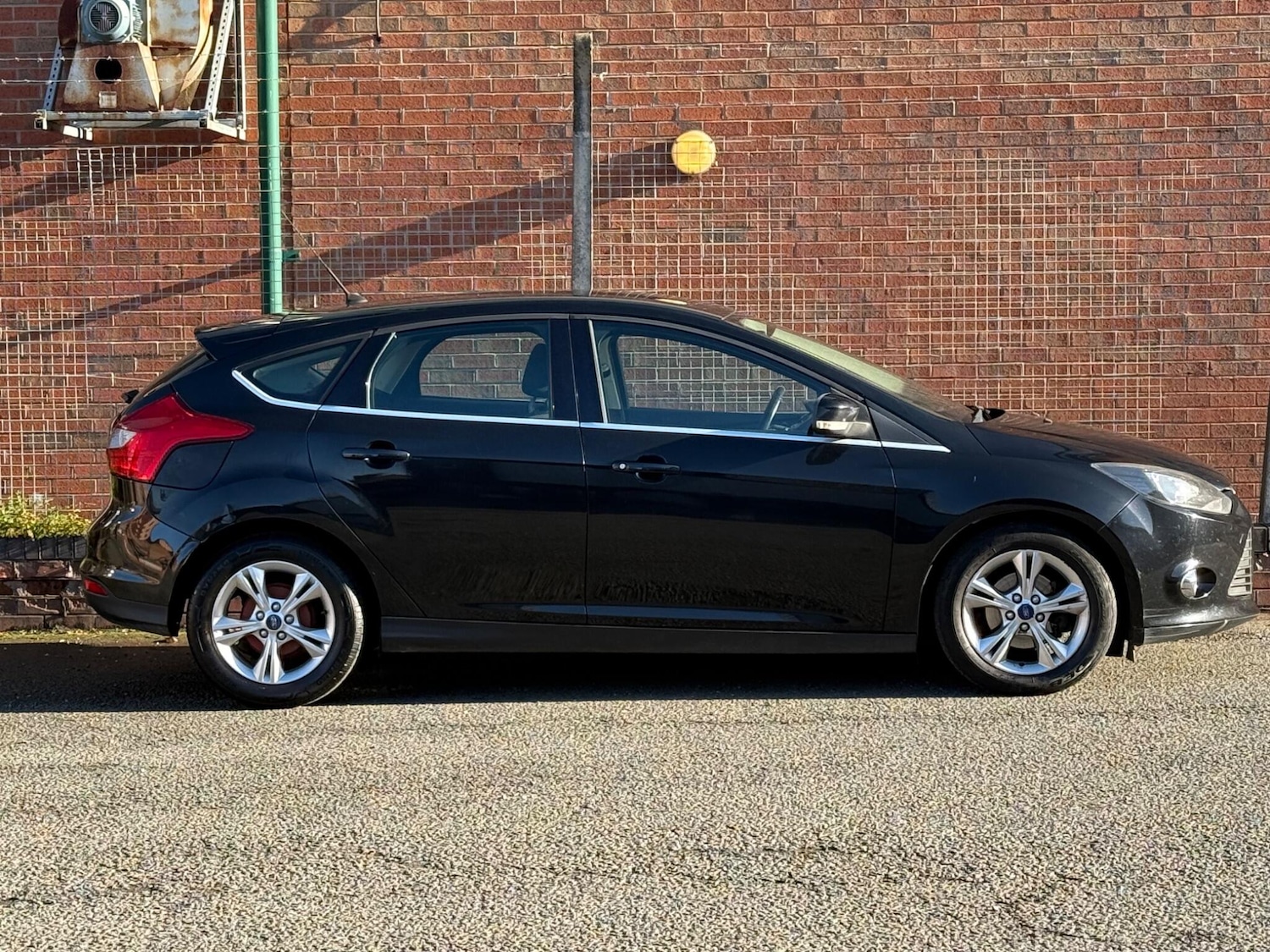 Used Ford Focus 2011 for sale - 76446912: Photo 5