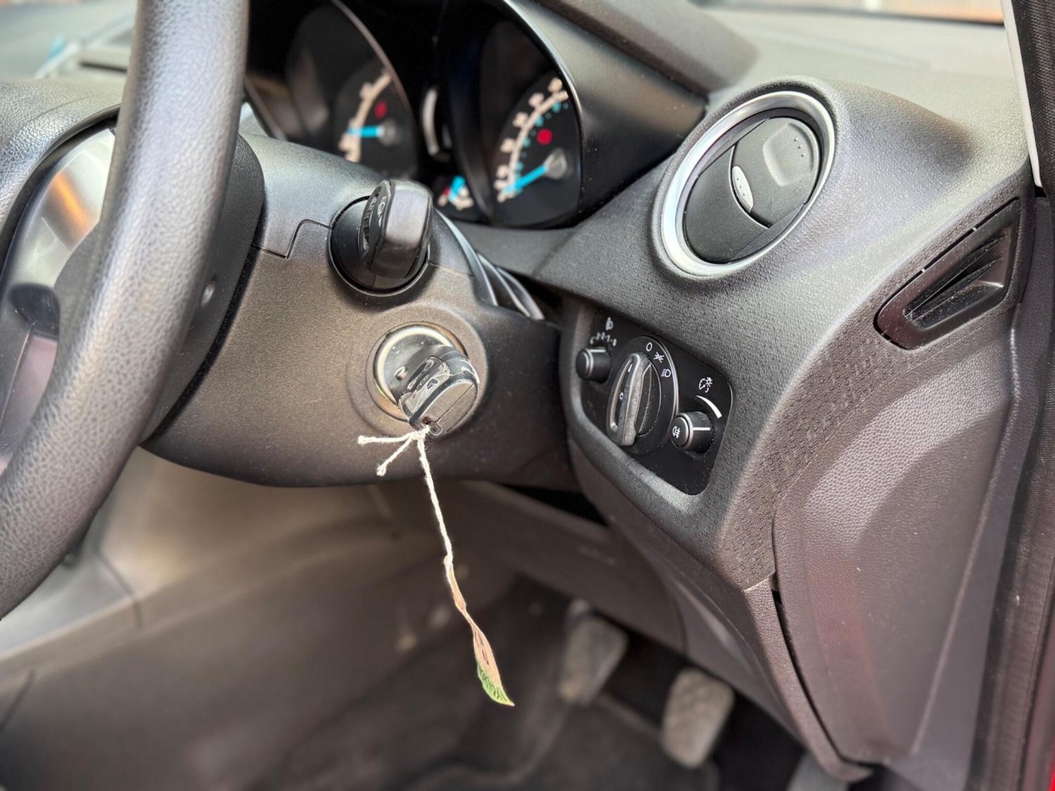 Used Ford Fiesta 2013 for sale - 76409034: Photo 36