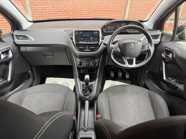 Used Peugeot 208 2017 for sale - 76295687: Photo 17