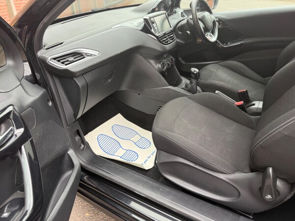 Used Peugeot 208 2017 for sale - 76295687: Photo 30