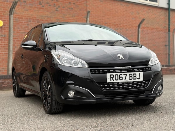 Used Peugeot 208 2017 for sale - 76295687: Photo 9