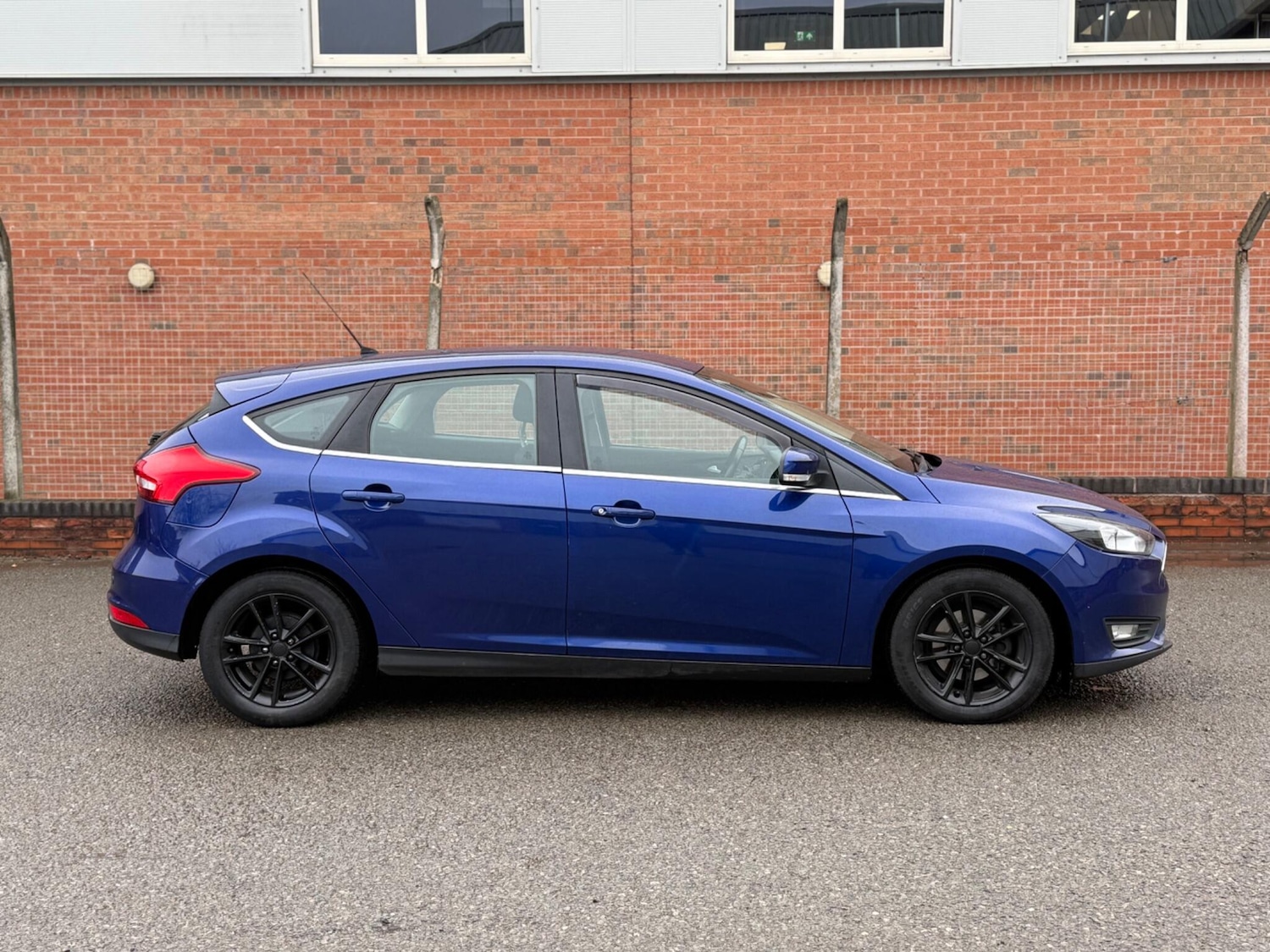 Used Ford Focus 2015 for sale - 77174938: Photo 5