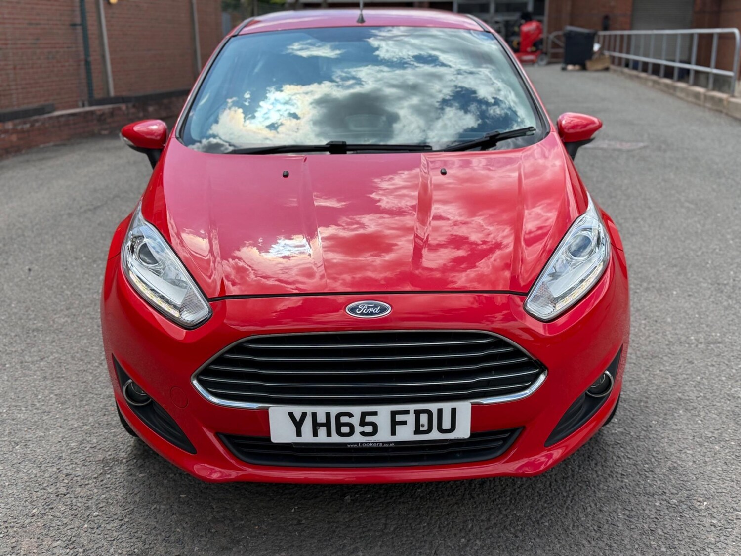 Vehicle 29