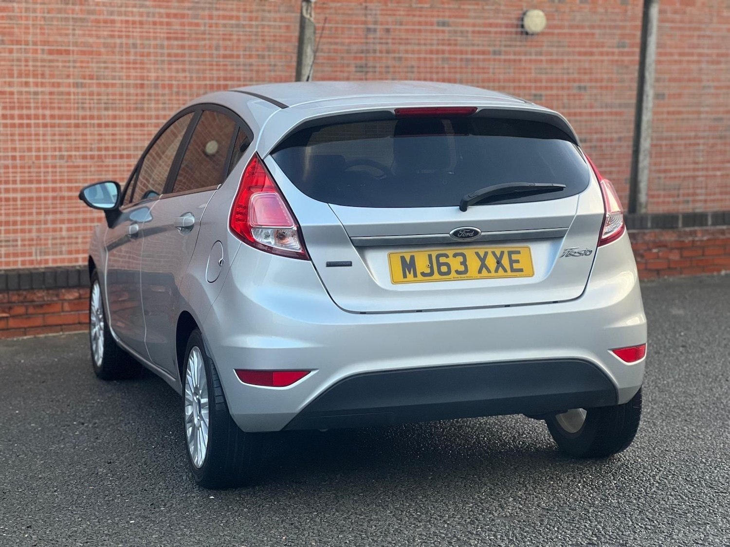 Used Ford Fiesta 2013 for sale - 76952492: Photo 2