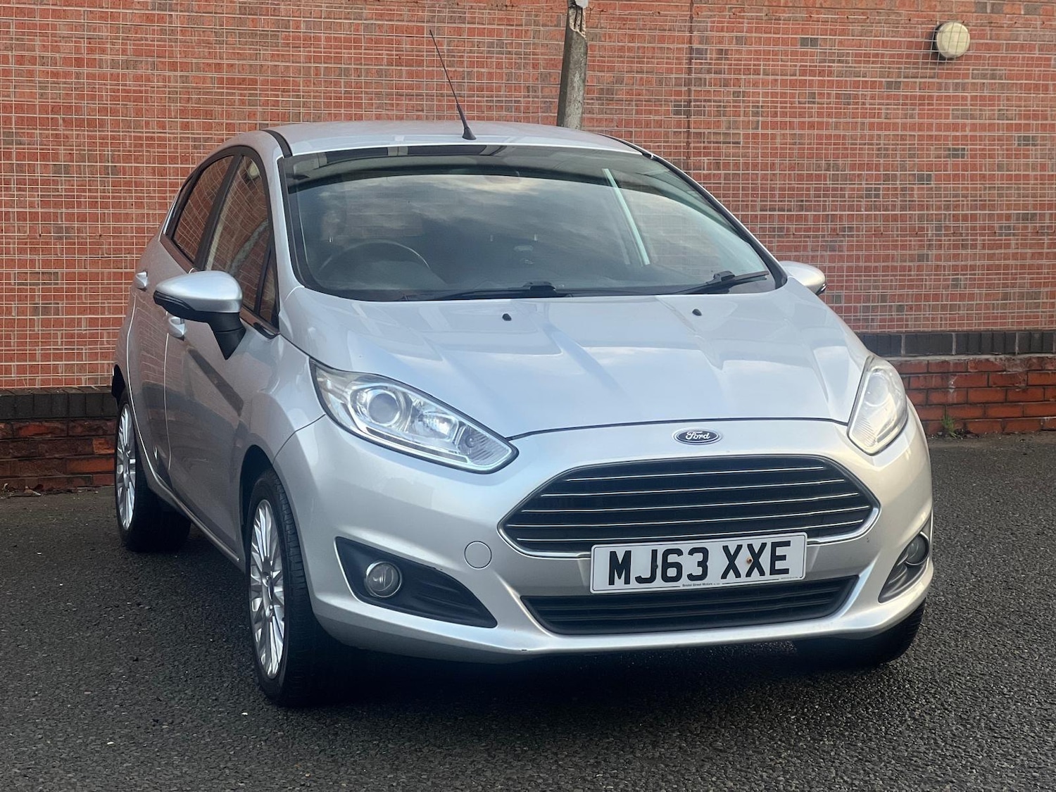 Used Ford Fiesta 2013 for sale - 76952492: Photo 9