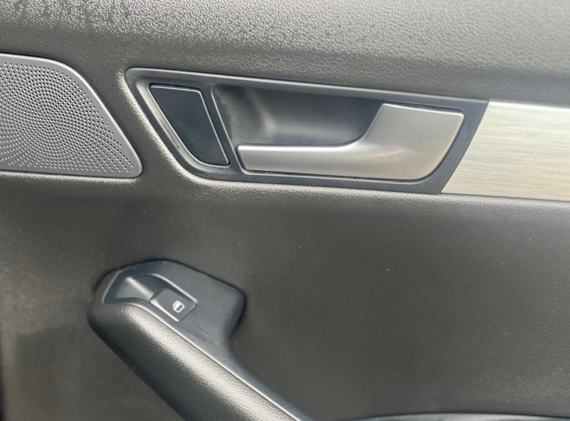 Used Audi Q5 2009 for sale - 77191349: Photo 38