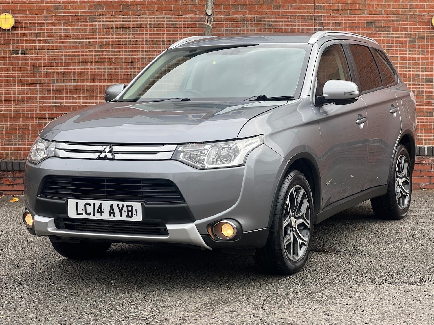 Used Mitsubishi Outlander 2014 for sale - 76360095: Photo 10