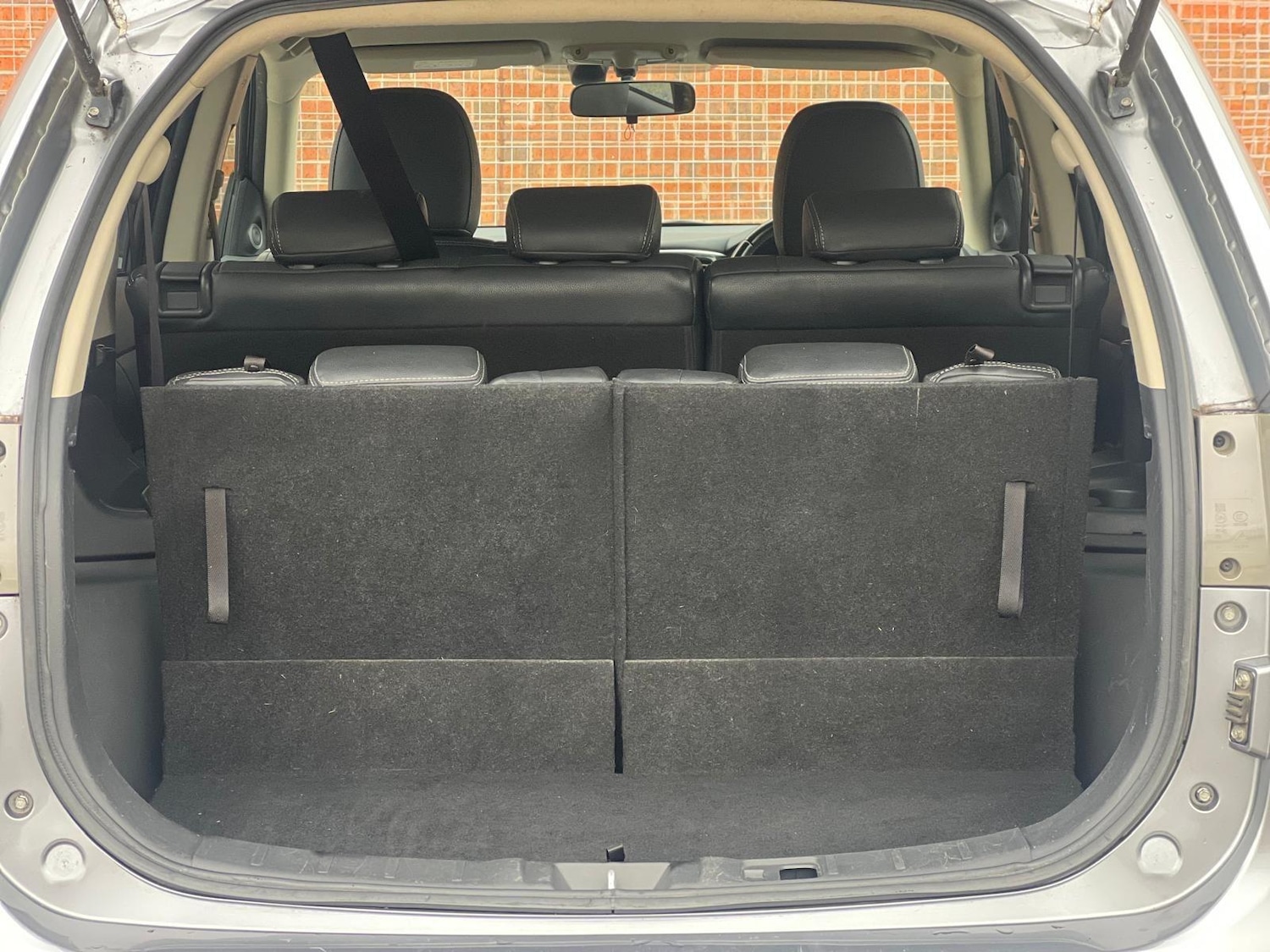 Used Mitsubishi Outlander 2014 for sale - 76360095: Photo 11