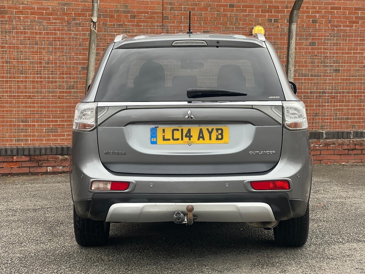 Used Mitsubishi Outlander 2014 for sale - 76360095: Photo 31
