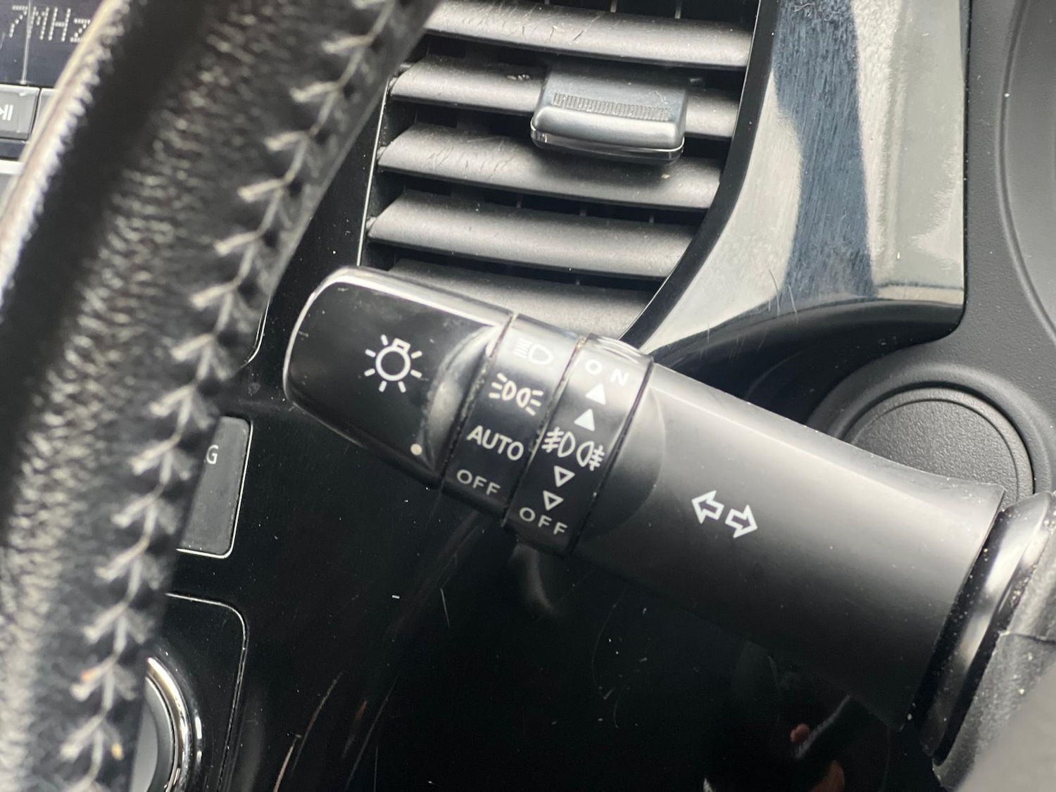 Used Mitsubishi Outlander 2014 for sale - 76360095: Photo 41