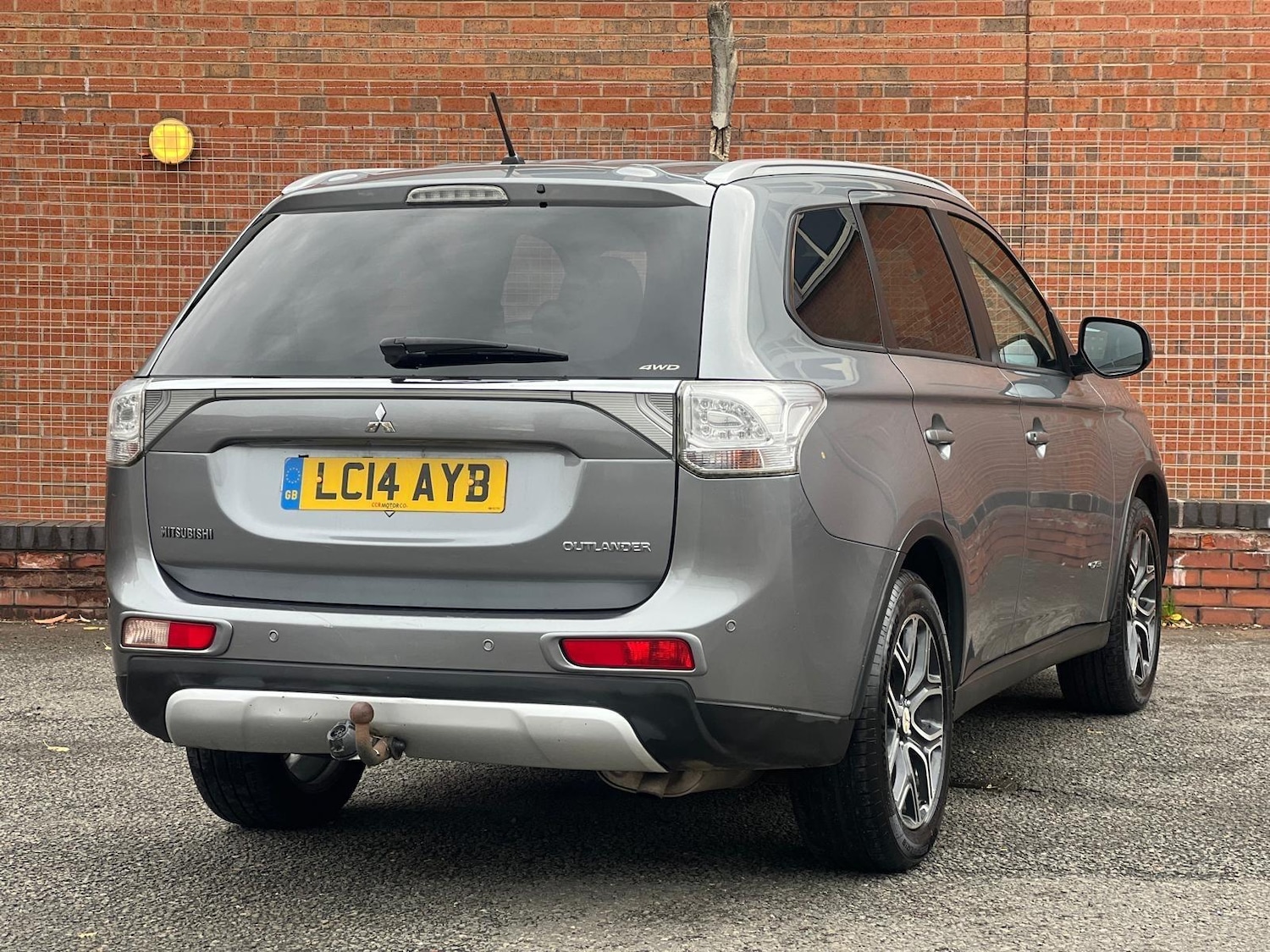 Used Mitsubishi Outlander 2014 for sale - 76360095: Photo 6
