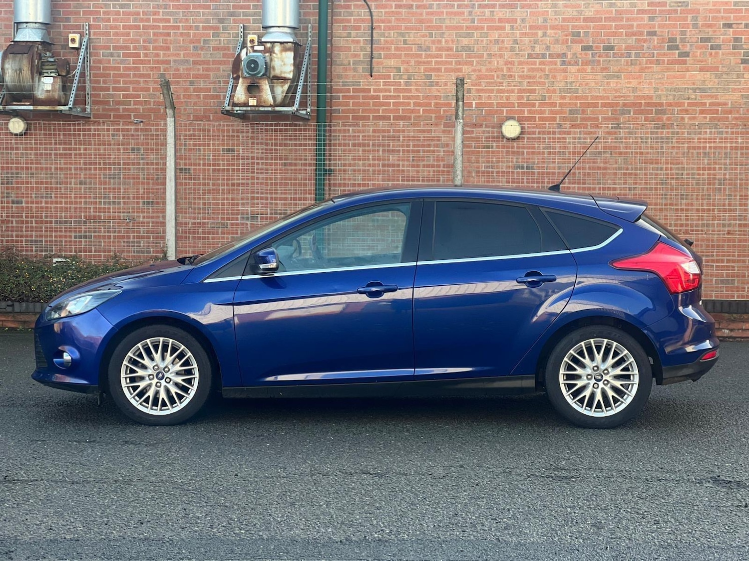 Used Ford Focus 2013 for sale - 77016010: Photo 7