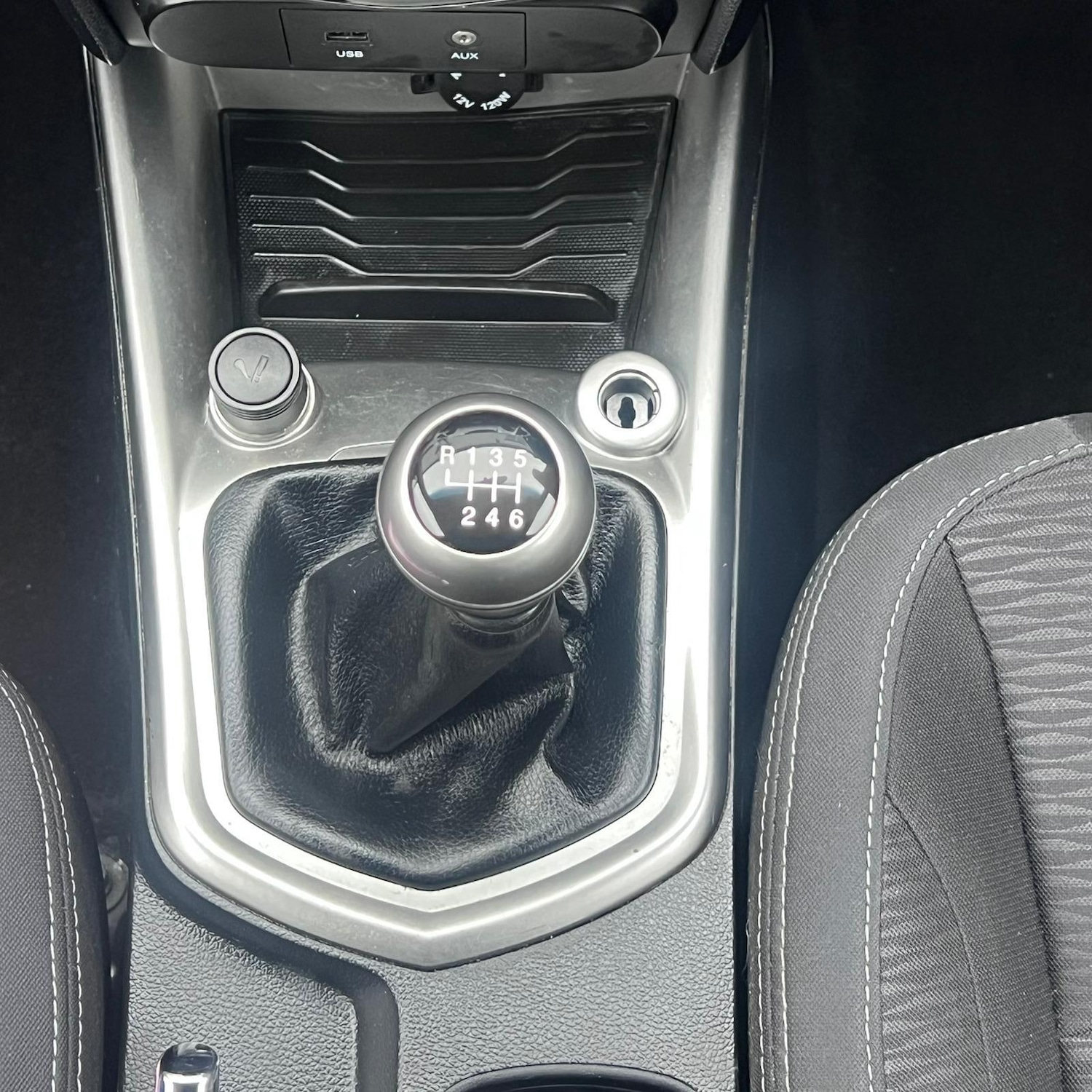 Used Ssangyong Tivoli 2016 for sale - 77242753: Photo 18